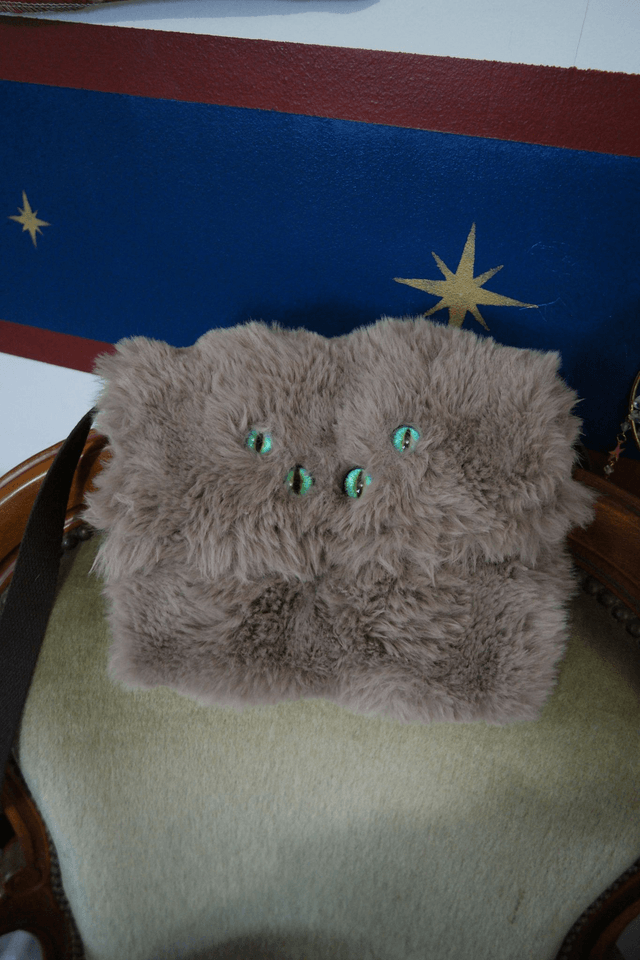 Sac monstre gris